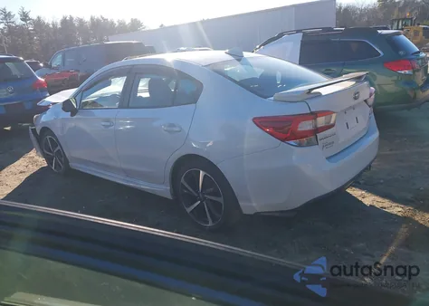 2021 Subaru Impreza Sport z USA, uszkodzony, nr VIN 4S3GKAM64M3601431
